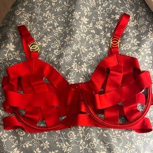 New w/out tags Victoria’s secret’s bra size 38D